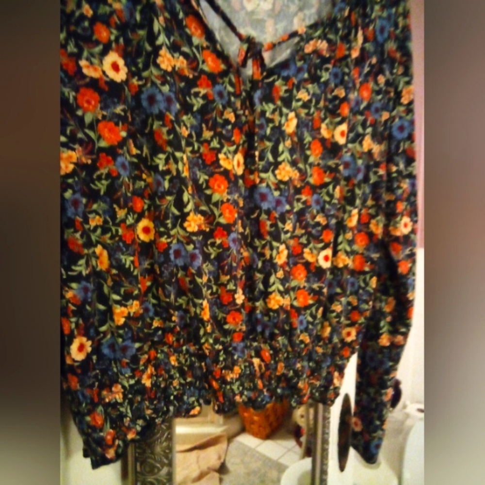 Floral Long Sleeve Blouse